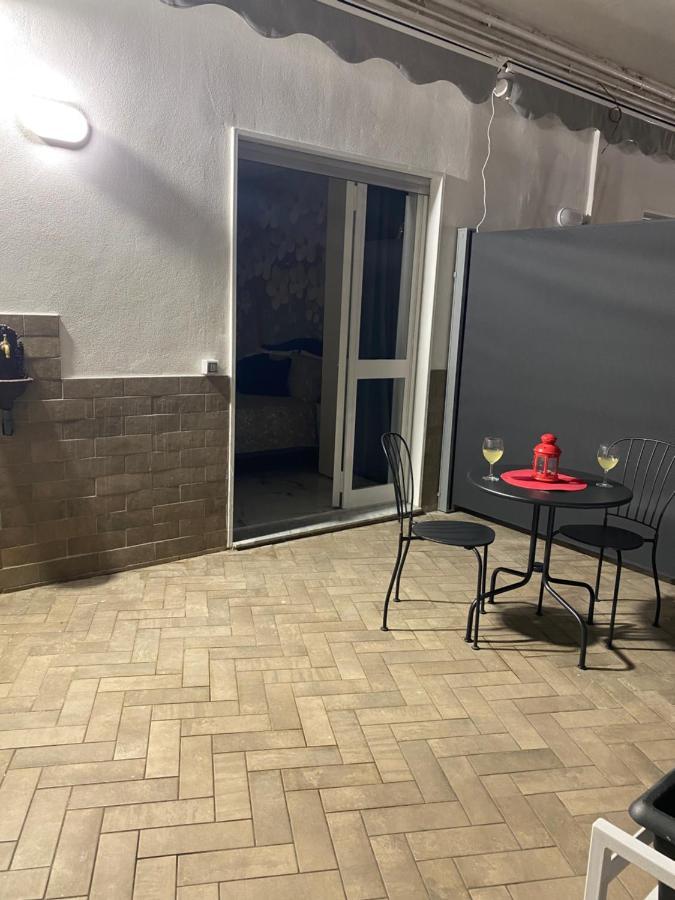 מלון נאפולי Terrazza Annunziata מראה חיצוני תמונה